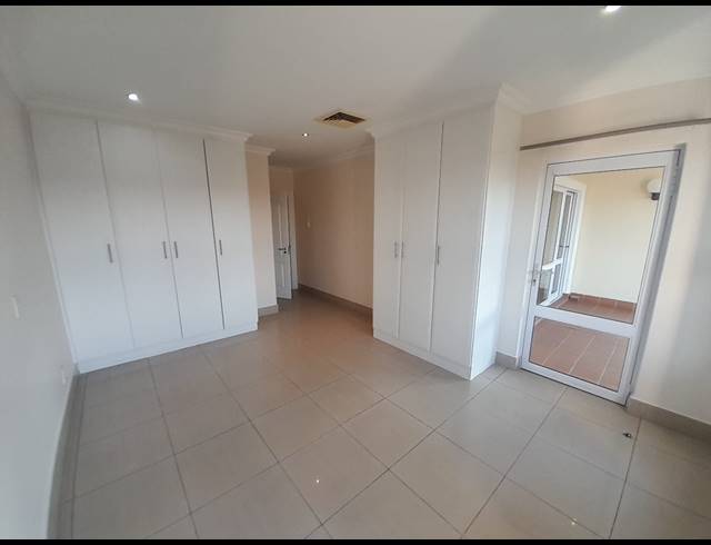 2 BEDROOM APARTMENT TO LET IN LA LUCIA